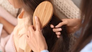 Can Adults Catch Head Lice From Their Kids?