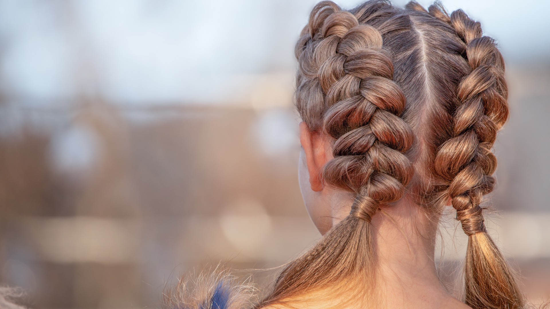 Braids and Twists Usually Survive a Lice Treatment